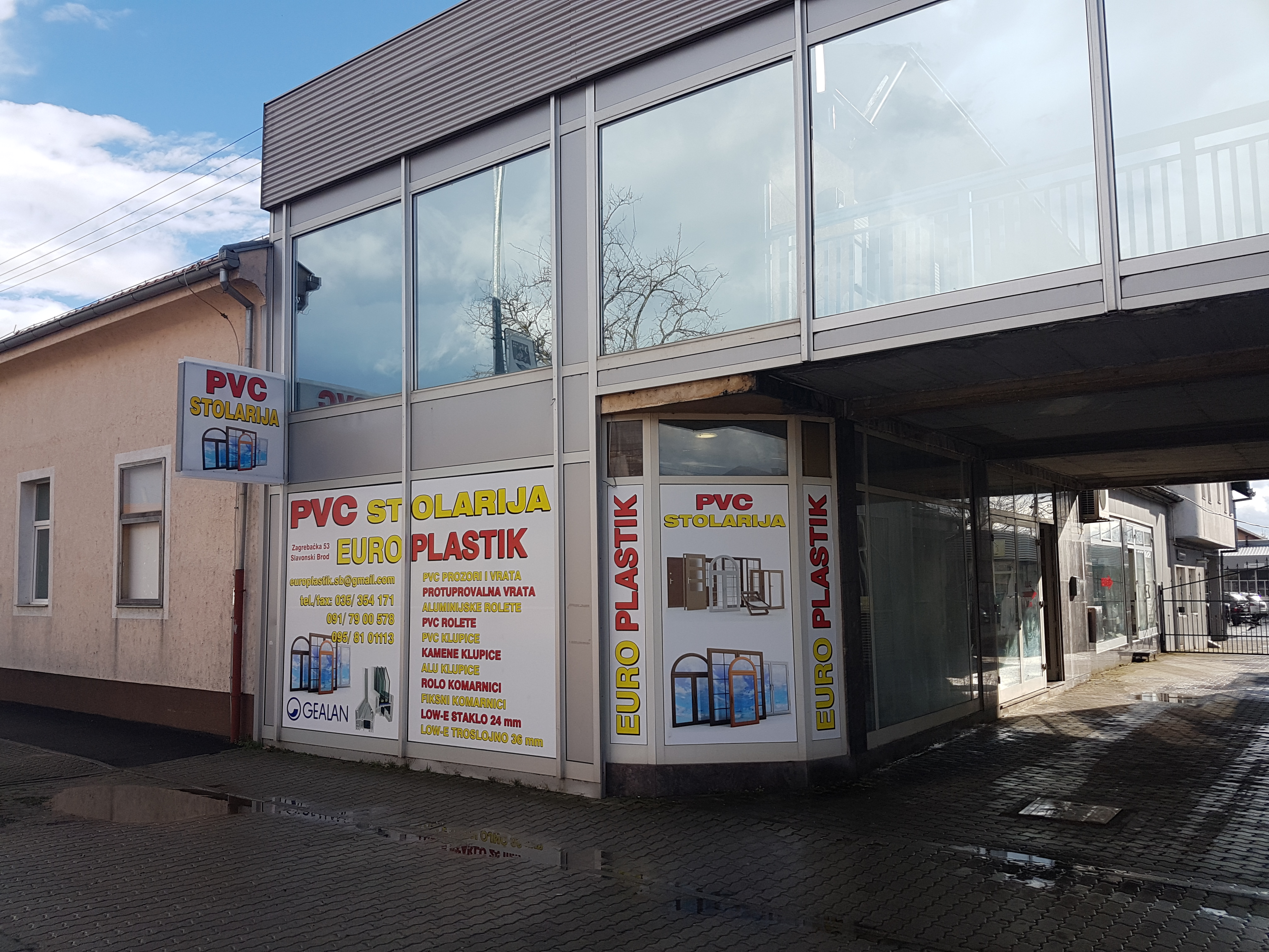 Izložbeni salon EuroPlastik, Slavonski Brod